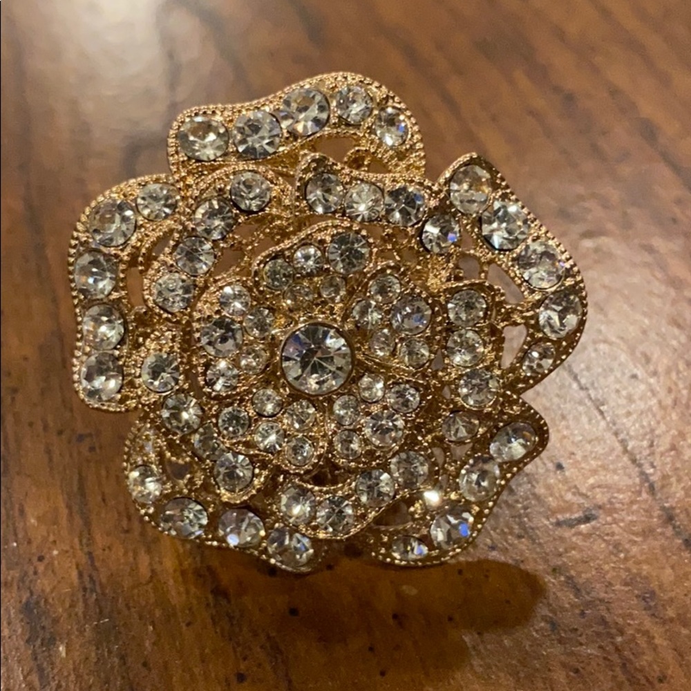 Adjustable Ring Bundle! - Picture 8 of 11